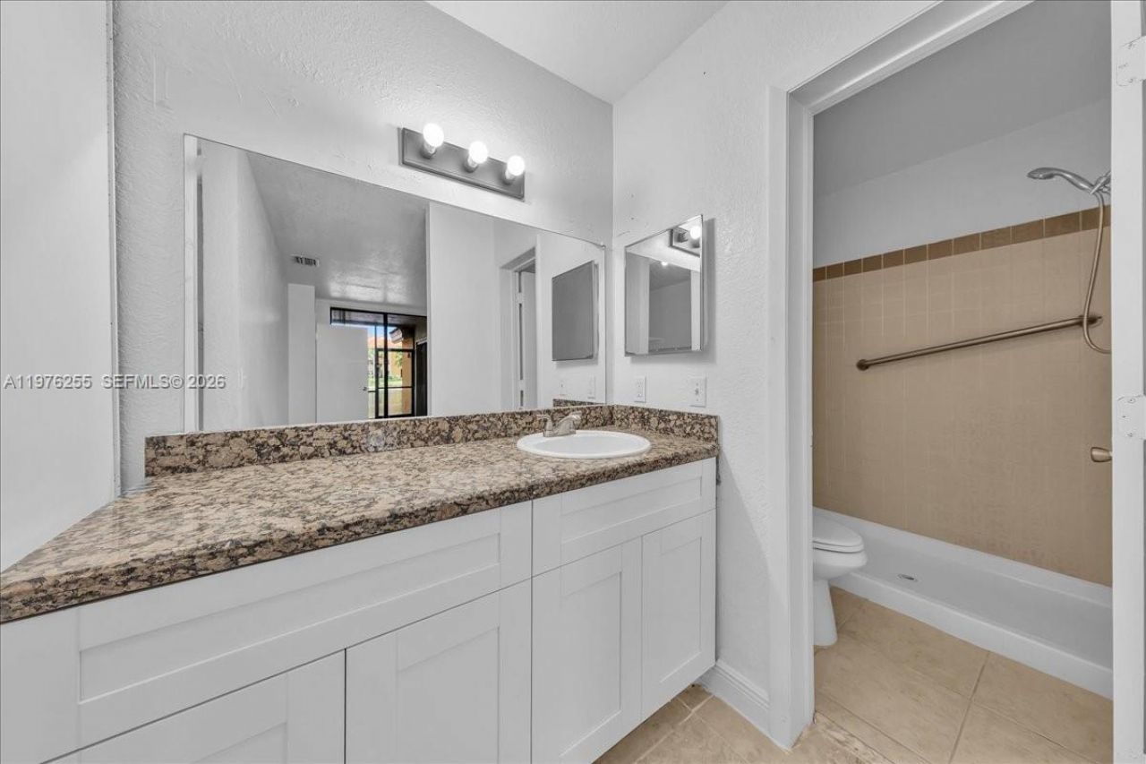 3814 Coral Tree Cir , Unit 3814, Coconut Creek, FL 33073 Photo