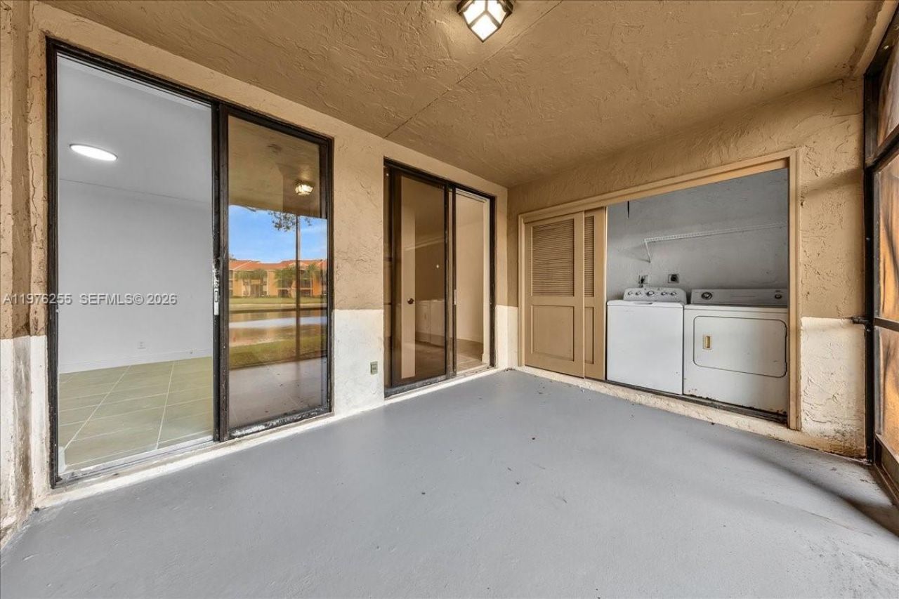 3814 Coral Tree Cir , Unit 3814, Coconut Creek, FL 33073 Photo