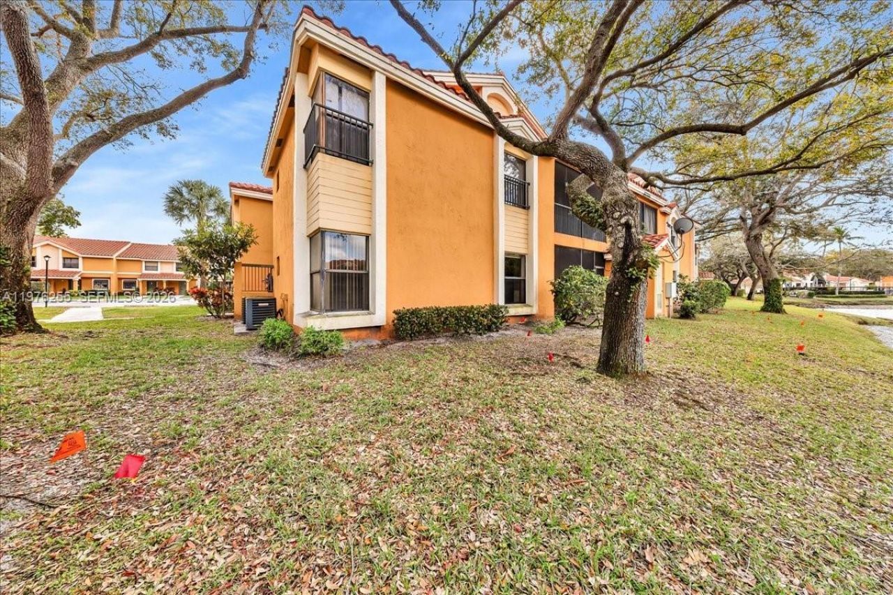 3814 Coral Tree Cir , Unit 3814, Coconut Creek, FL 33073 Photo