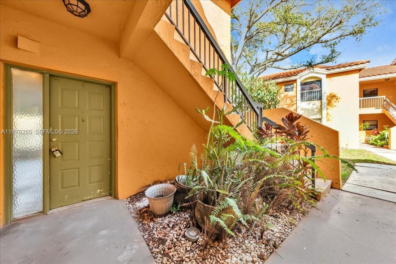 3814 Coral Tree Cir , Unit 3814, Coconut Creek, FL 33073 Photo