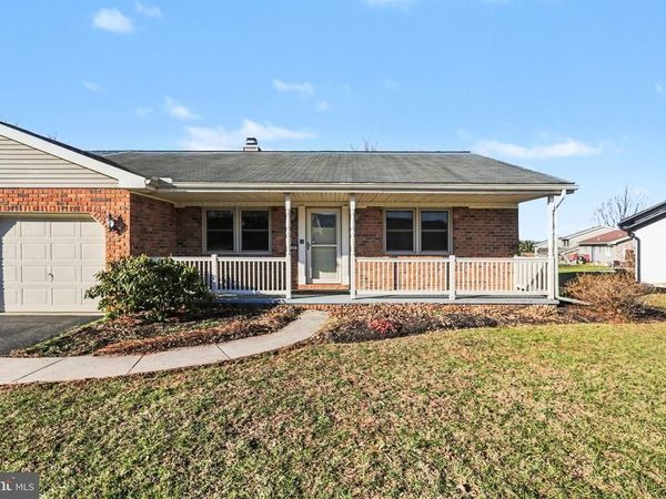 1391 WOODRIDGE DRIVE, MIDDLETOWN, PA 17057