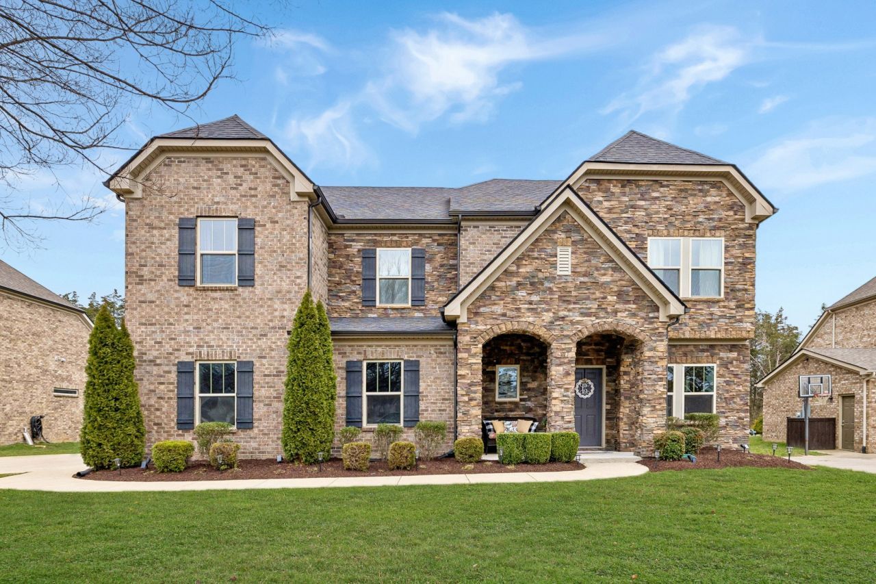 113 Burberry Glen Blvd, Nolensville, TN 37135 Main Photo