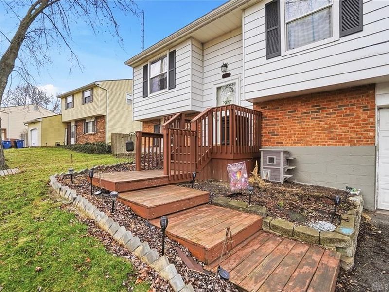 232 Wiesen Lane, Dayton, OH 45439 Photo 6