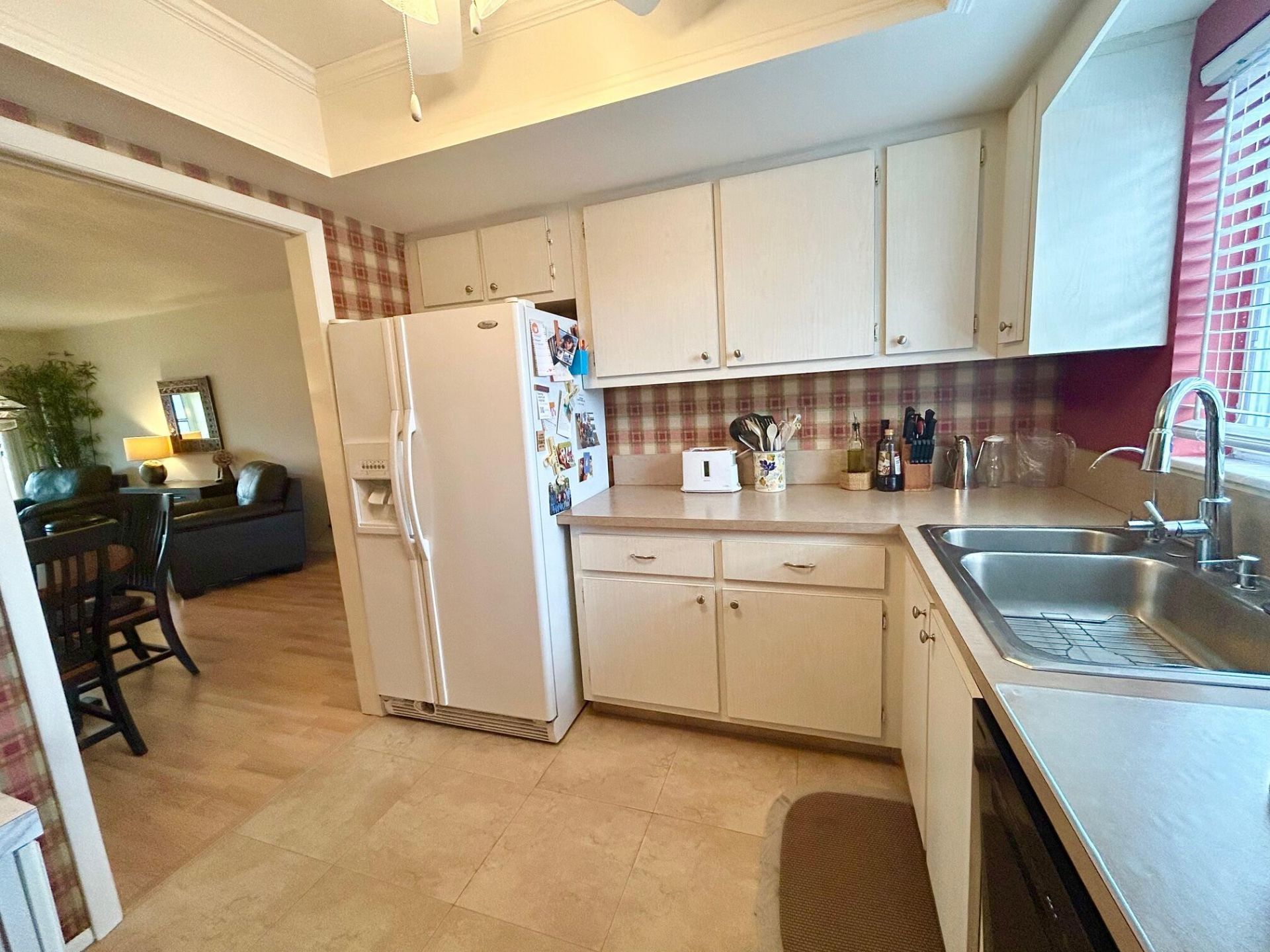 2990 Crosley Drive E, Unit G, West Palm Beach, FL 33415 Photo