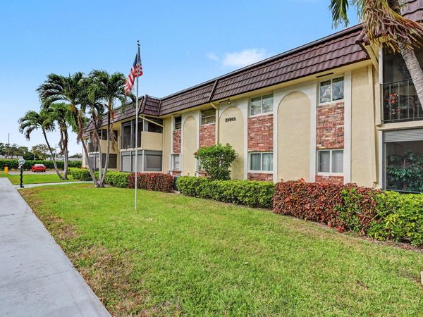 22805 SW 66th Avenue, Unit 206, Boca Raton, FL 33428