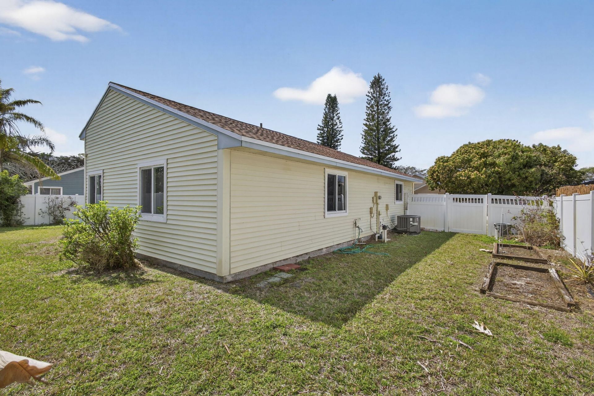 1172 Grandview Circle, Royal Palm Beach, FL 33411 Photo