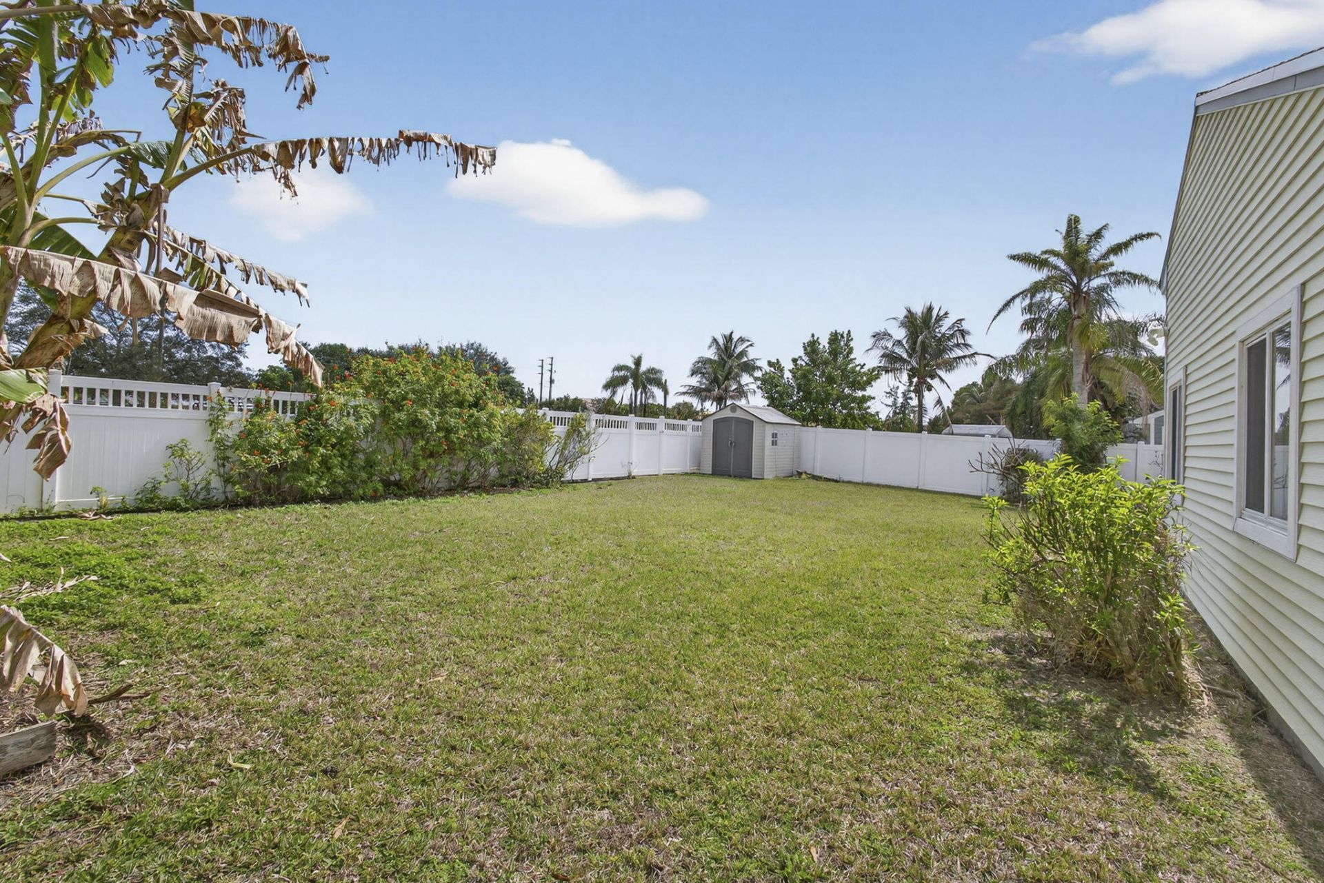 1172 Grandview Circle, Royal Palm Beach, FL 33411 Photo