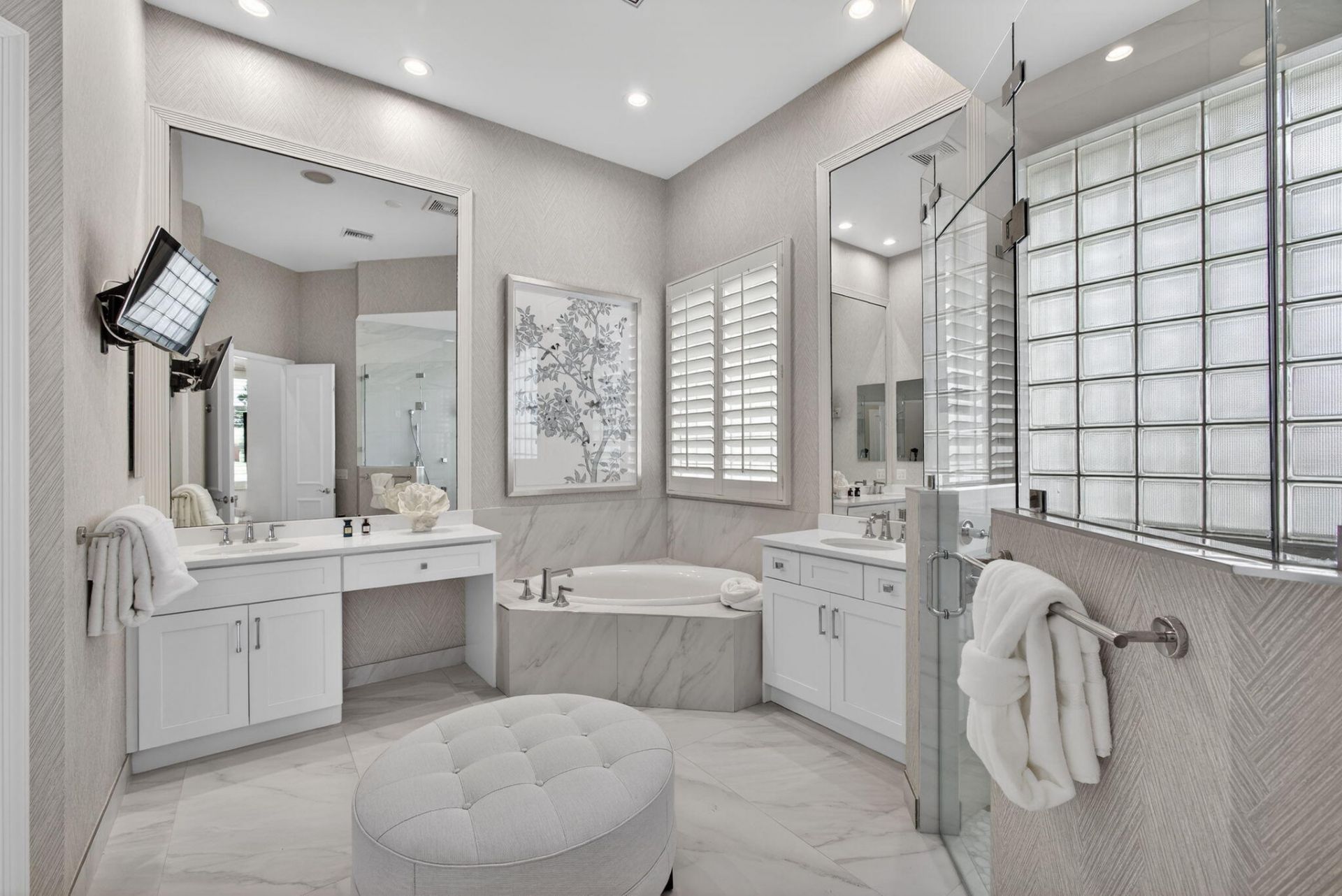 131 Porto Vecchio Way, Palm Beach Gardens, FL 33418 Photo