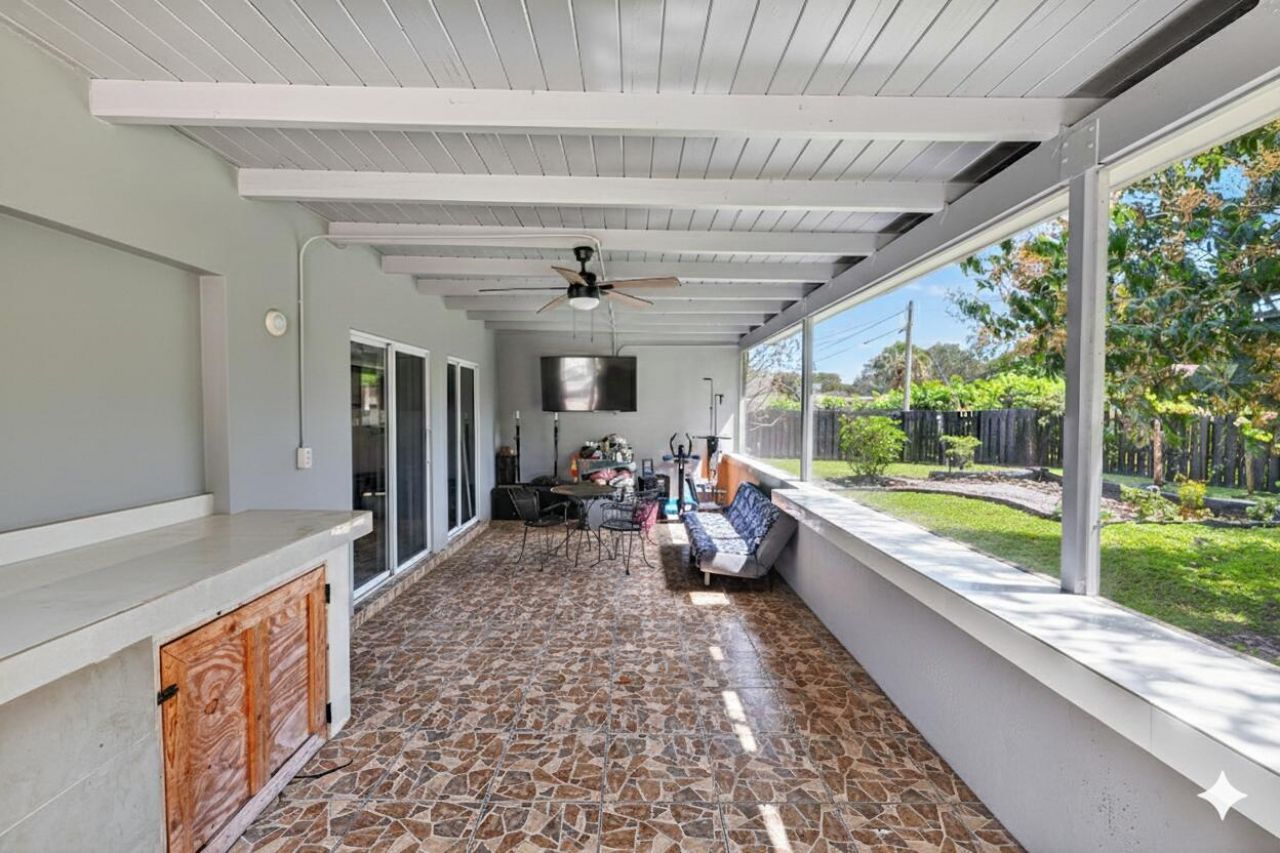 6980 NW 6th Street, Plantation, FL 33317 Photo