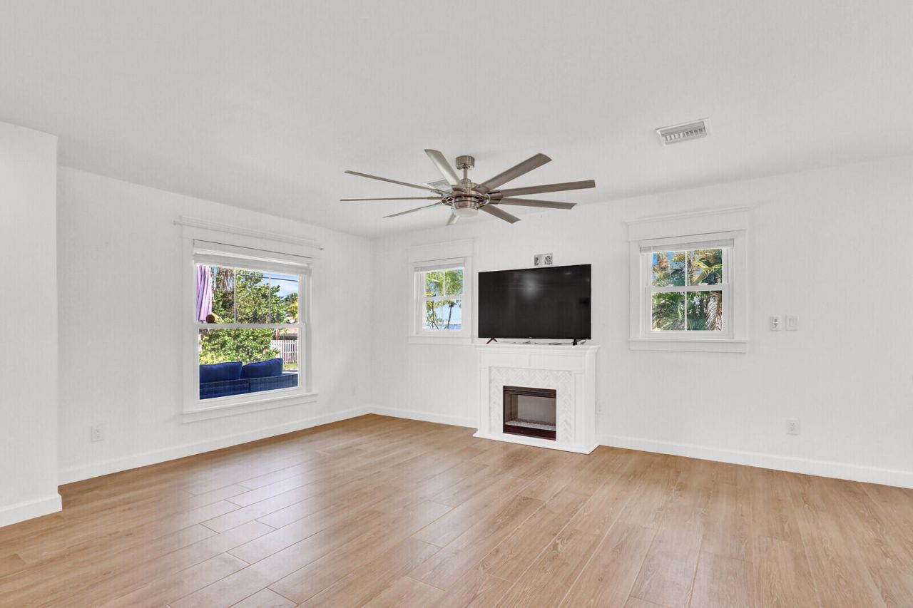 105 Main Street, Fort Pierce, FL 34982 Photo