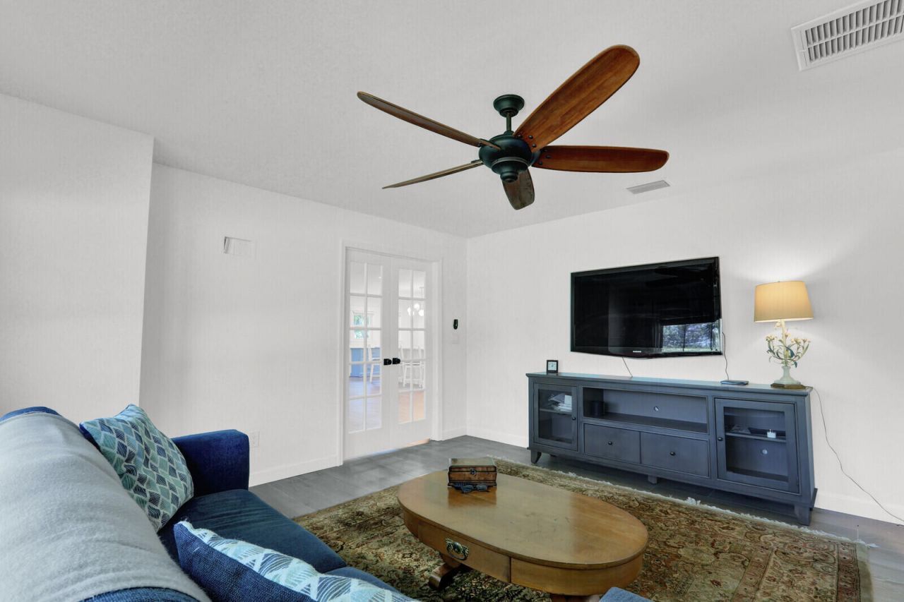 105 Main Street, Fort Pierce, FL 34982 Photo