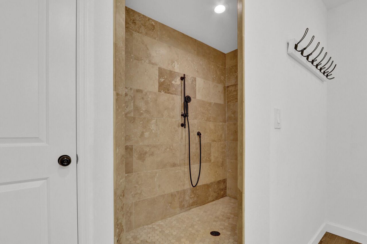 105 Main Street, Fort Pierce, FL 34982 Photo