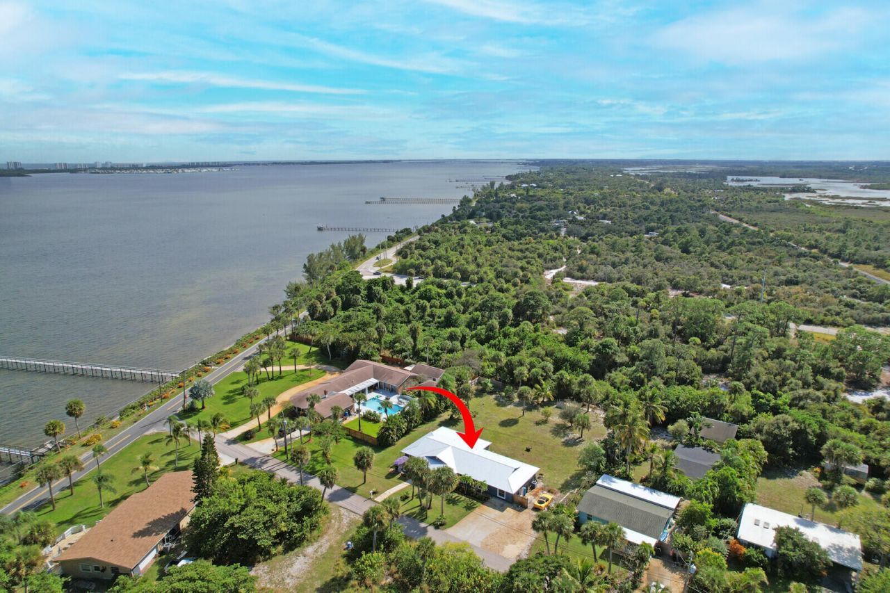 105 Main Street, Fort Pierce, FL 34982 Photo