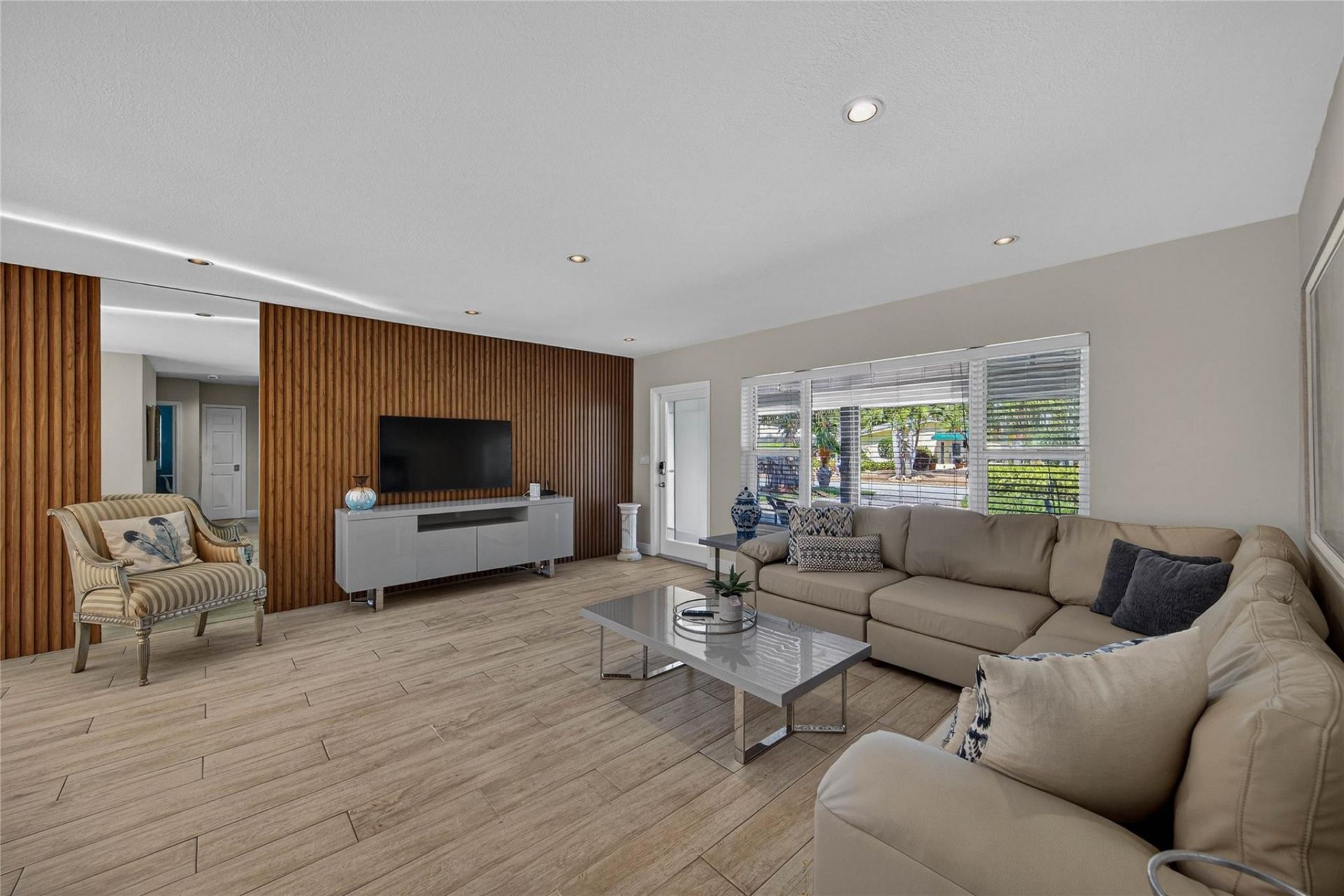 268 Hibiscus Avenue, Lauderdale by the Sea, FL 33308 Photo