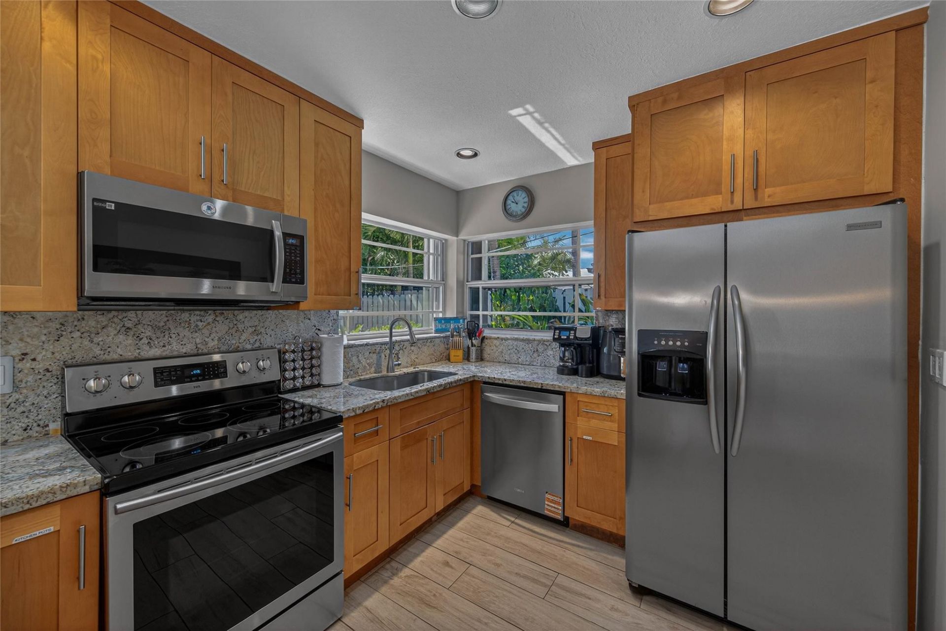 268 Hibiscus Avenue, Lauderdale by the Sea, FL 33308 Photo