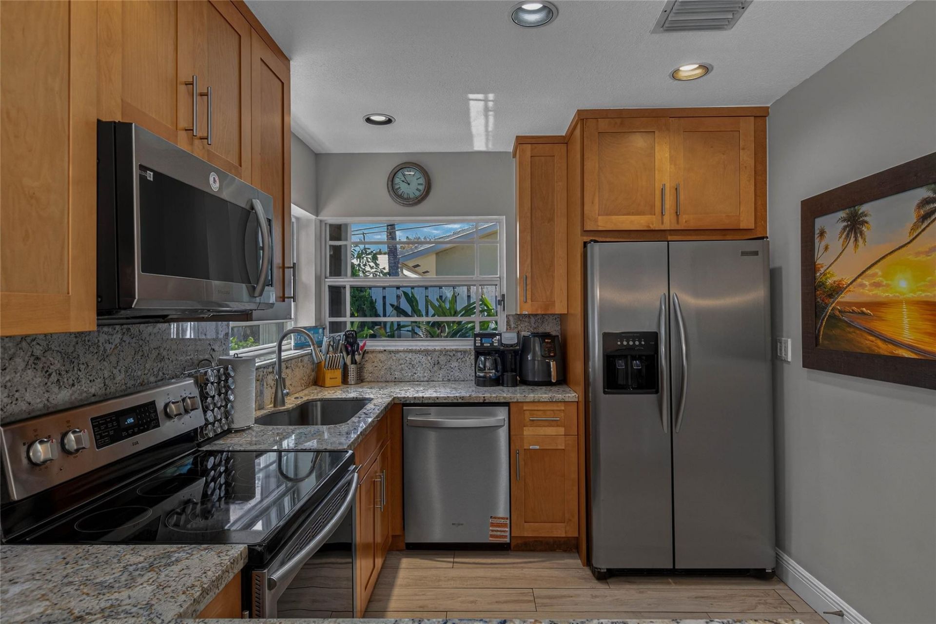 268 Hibiscus Avenue, Lauderdale by the Sea, FL 33308 Photo