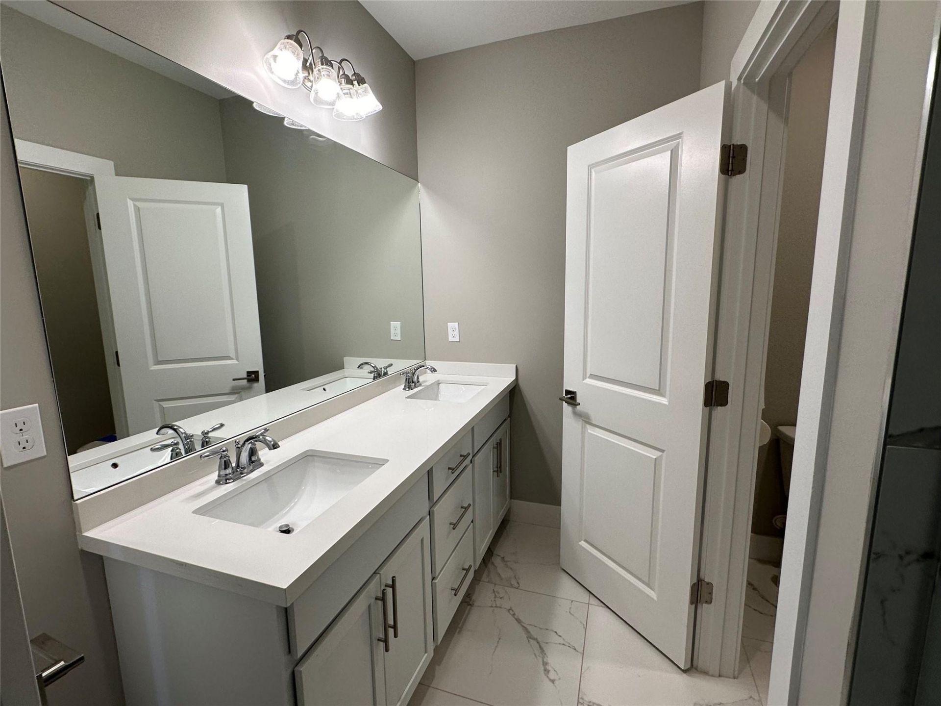 4507 E Aqua Bella Lane, Fort Lauderdale, FL 33312 Photo