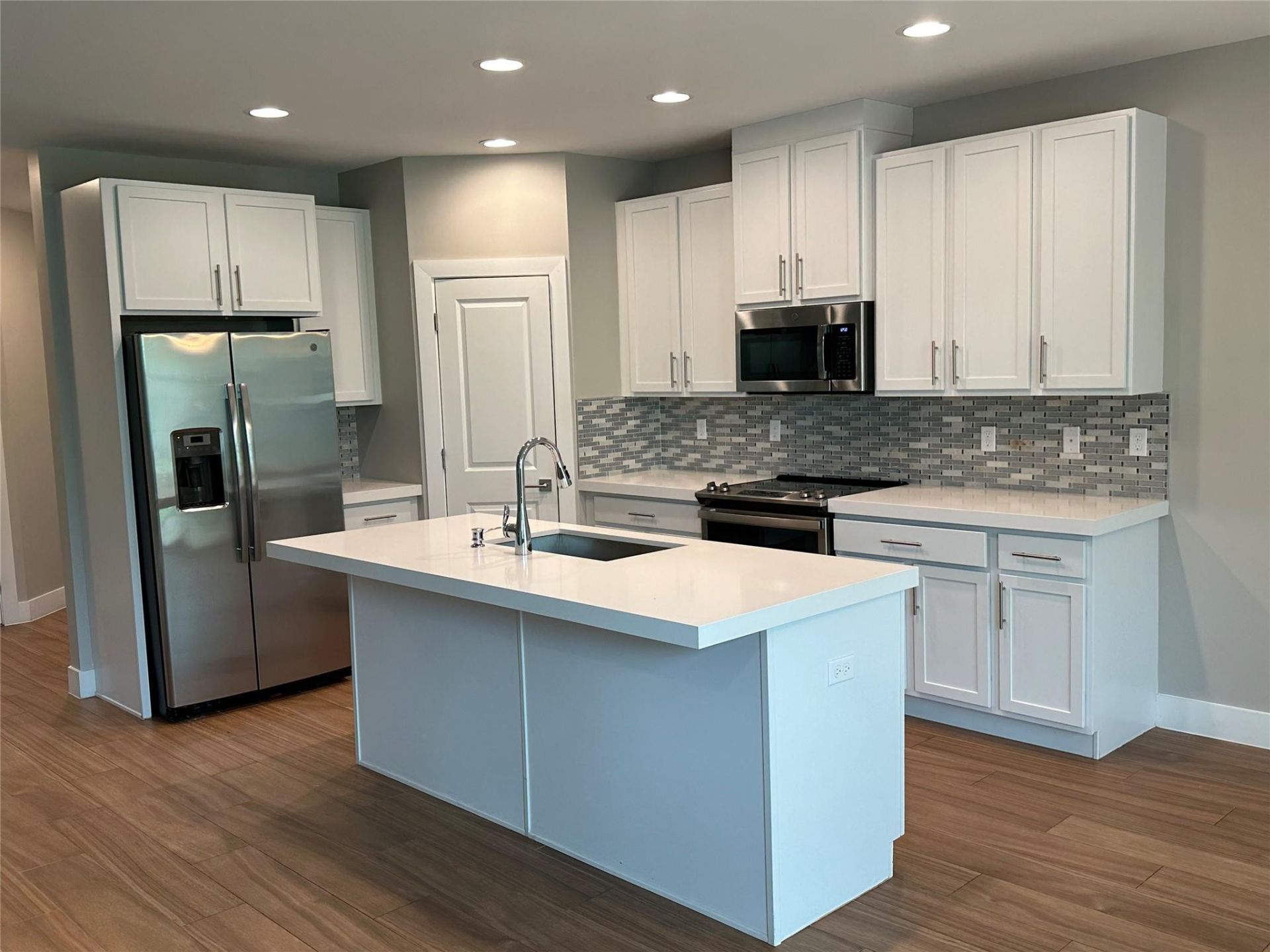 4507 E Aqua Bella Lane, Fort Lauderdale, FL 33312 Photo