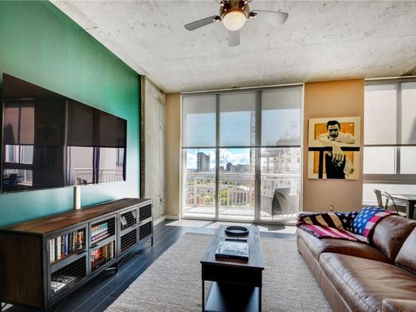 300 S Australian Ave, Unit 1502, West Palm Beach, FL 33401