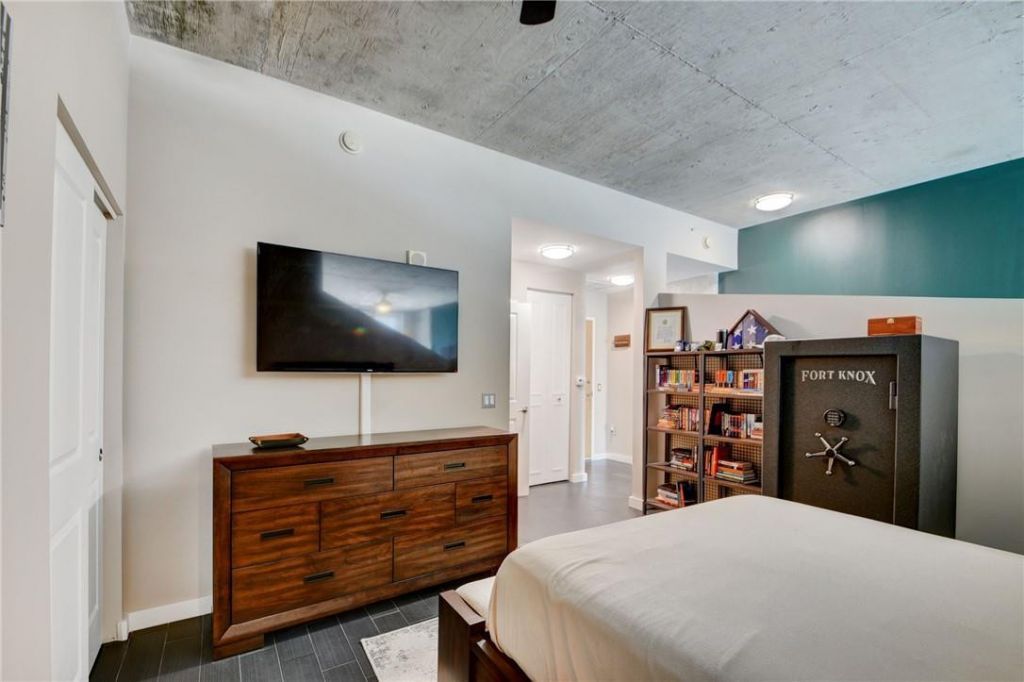 300 S Australian Ave, Unit 1502, West Palm Beach, FL 33401 Photo