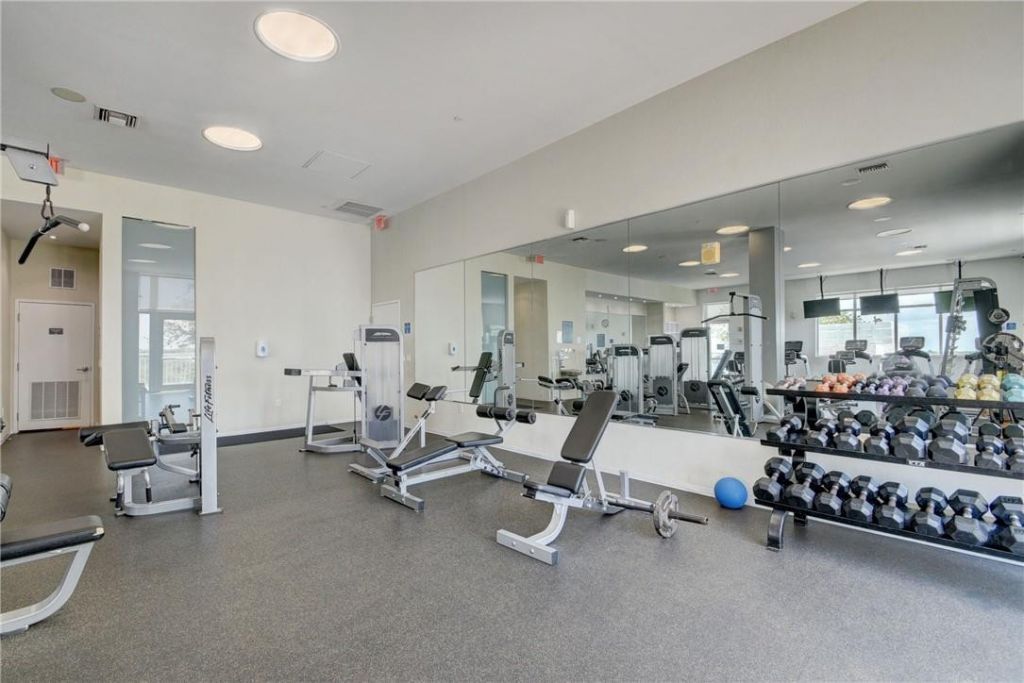 300 S Australian Ave, Unit 1502, West Palm Beach, FL 33401 Photo