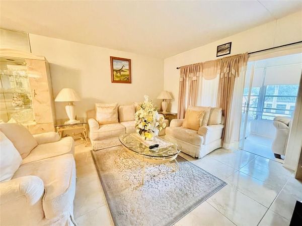 7505 W Atlantic Boulevard, Unit 208, Margate, FL 33063