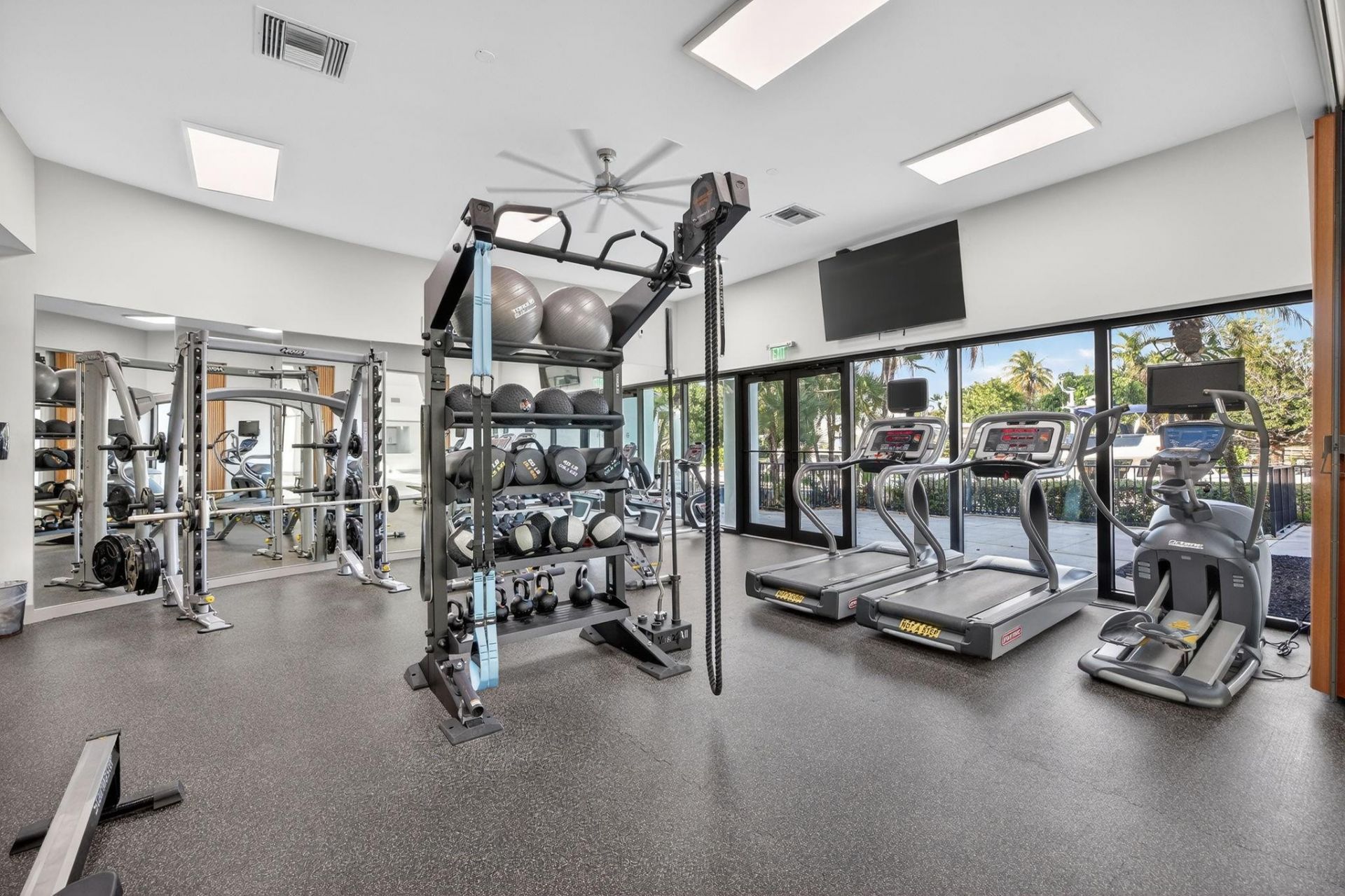 1000 River Reach Dr, Unit 406, Fort Lauderdale, FL 33315 Photo