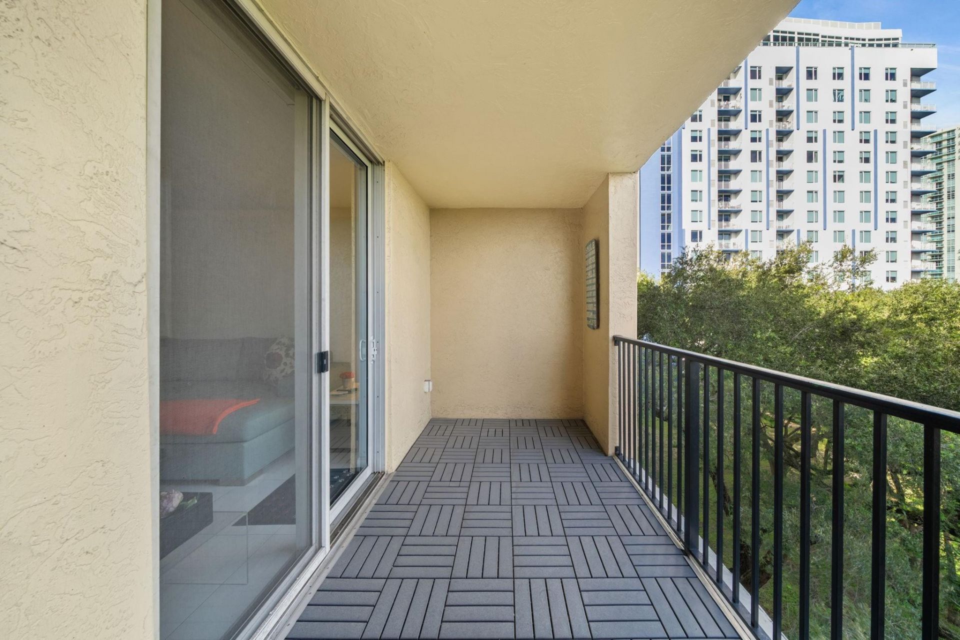 520 SE 5th Avenue, Unit 2406, Fort Lauderdale, FL 33301 Photo