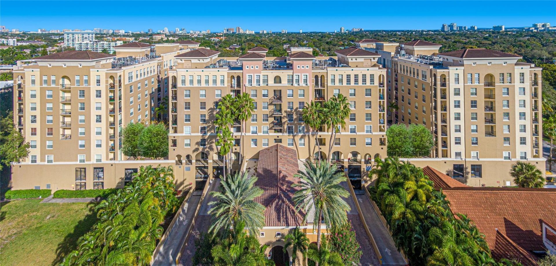 520 SE 5th Avenue, Unit 2406, Fort Lauderdale, FL 33301 Photo