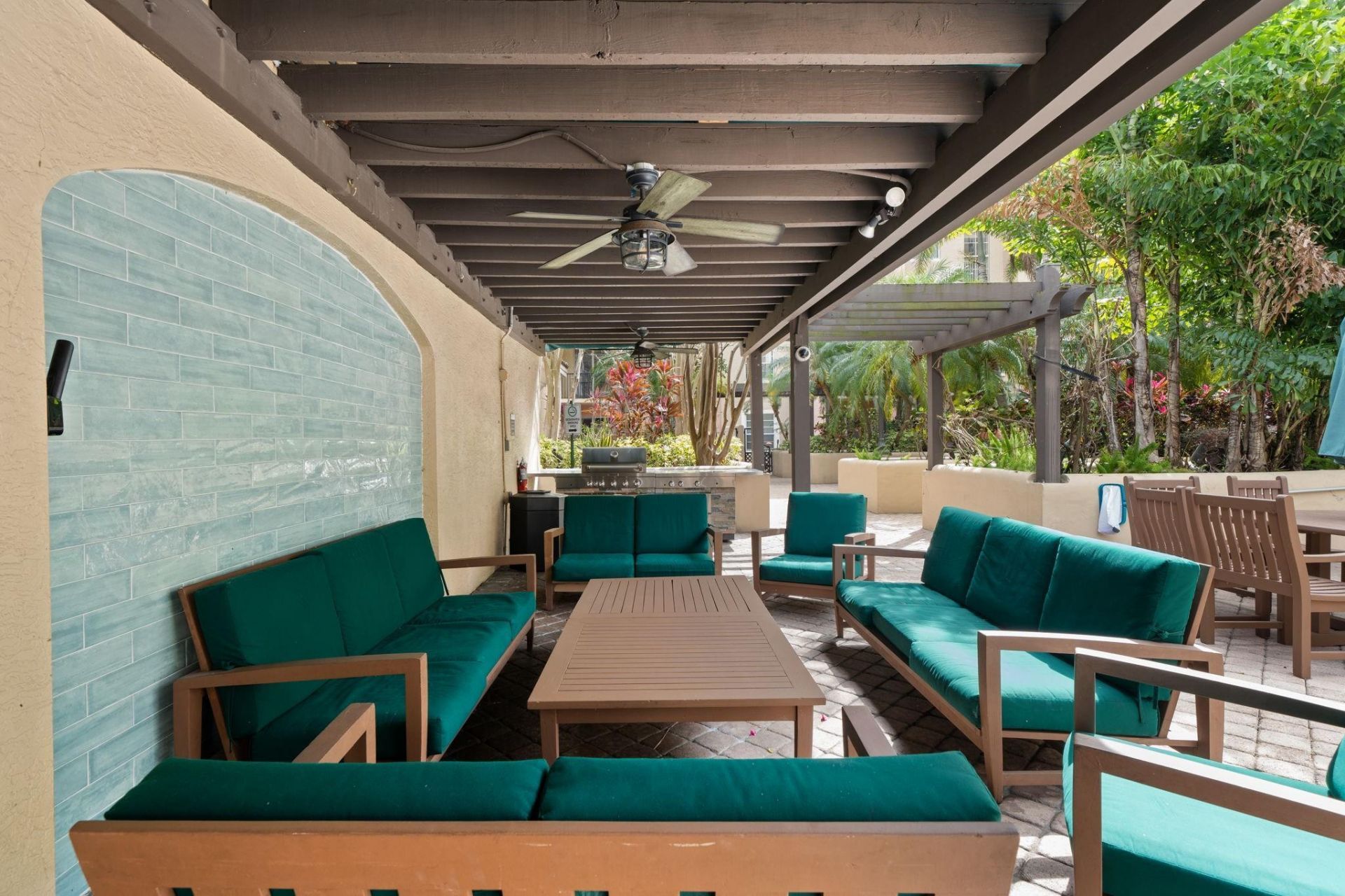 520 SE 5th Avenue, Unit 2406, Fort Lauderdale, FL 33301 Photo