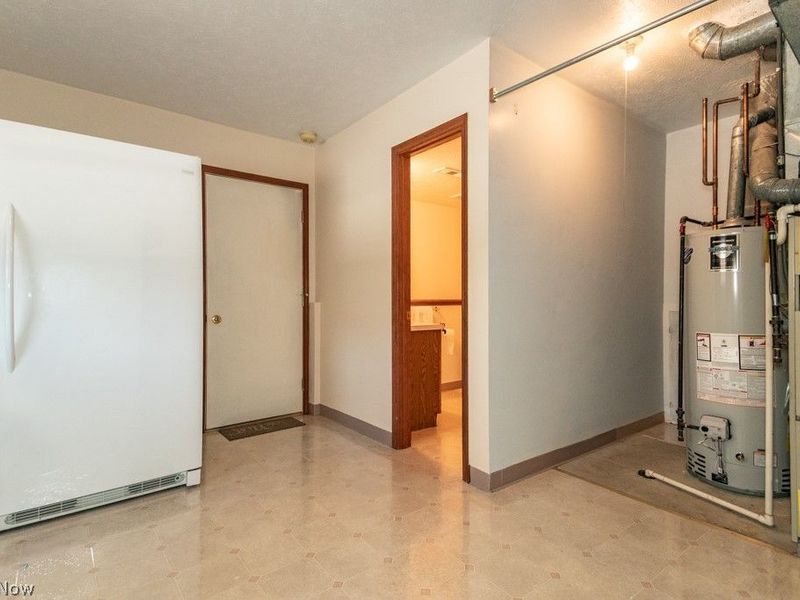 5034 Medhurst Avenue , Solon, OH 44139 Photo 20