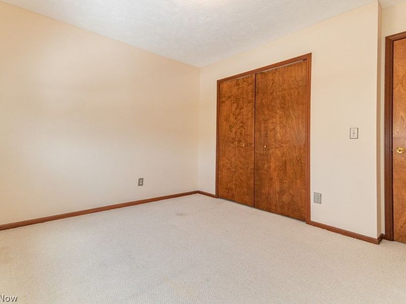 5034 Medhurst Avenue , Solon, OH 44139 Photo 25