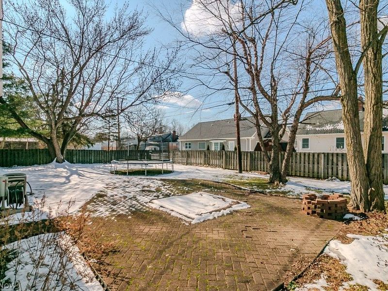 5034 Medhurst Avenue , Solon, OH 44139 Photo 36