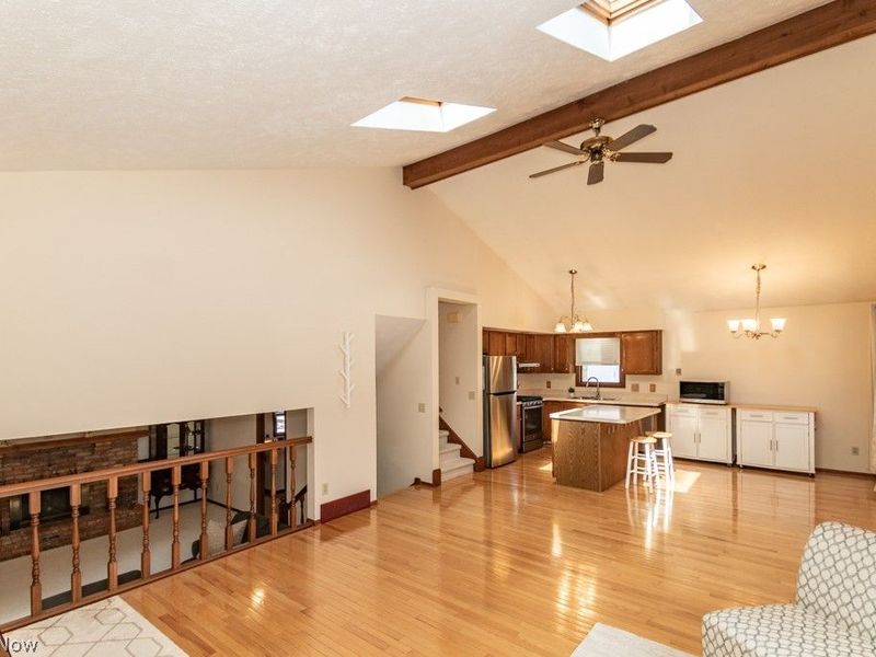 5034 Medhurst Avenue , Solon, OH 44139 Photo 6