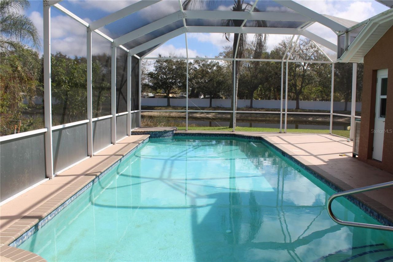 4423 Useppa Drive, Bradenton, FL 34203 Photo