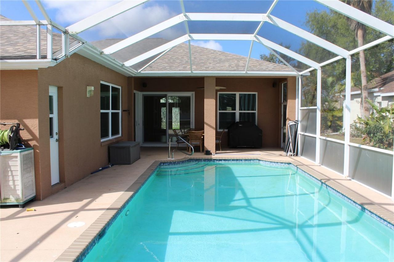 4423 Useppa Drive, Bradenton, FL 34203 Photo