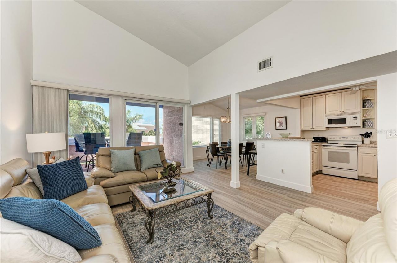 4725 Gulf Of Mexico Drive, Unit 309, Longboat Key, FL 34228 Photo