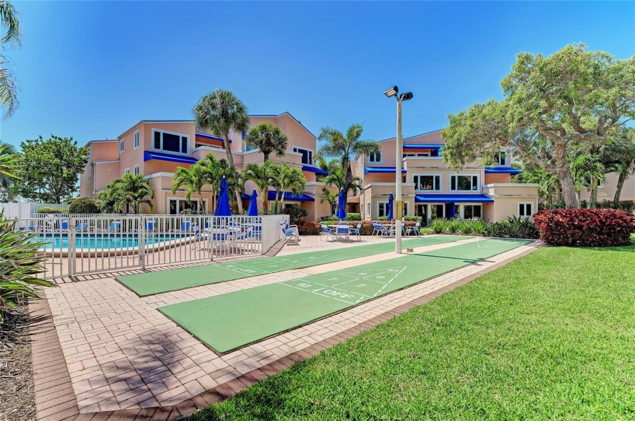 4725 Gulf Of Mexico Drive, Unit 309, Longboat Key, FL 34228 Photo