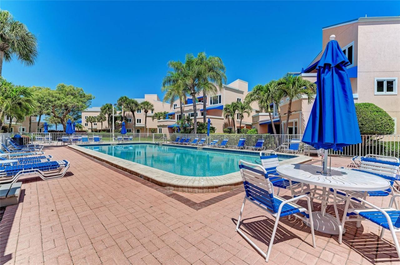 4725 Gulf Of Mexico Drive, Unit 309, Longboat Key, FL 34228 Photo