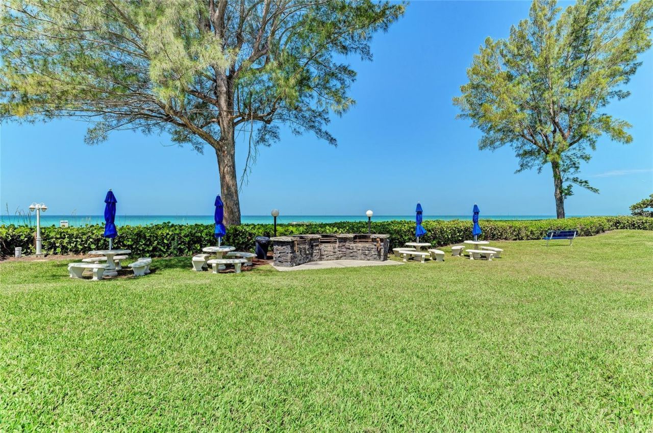 4725 Gulf Of Mexico Drive, Unit 309, Longboat Key, FL 34228 Photo