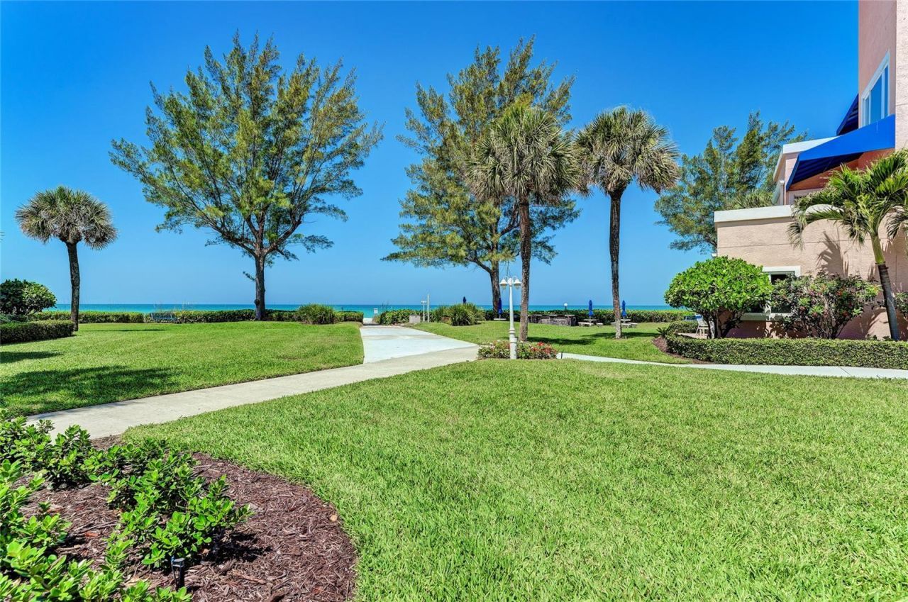 4725 Gulf Of Mexico Drive, Unit 309, Longboat Key, FL 34228 Photo