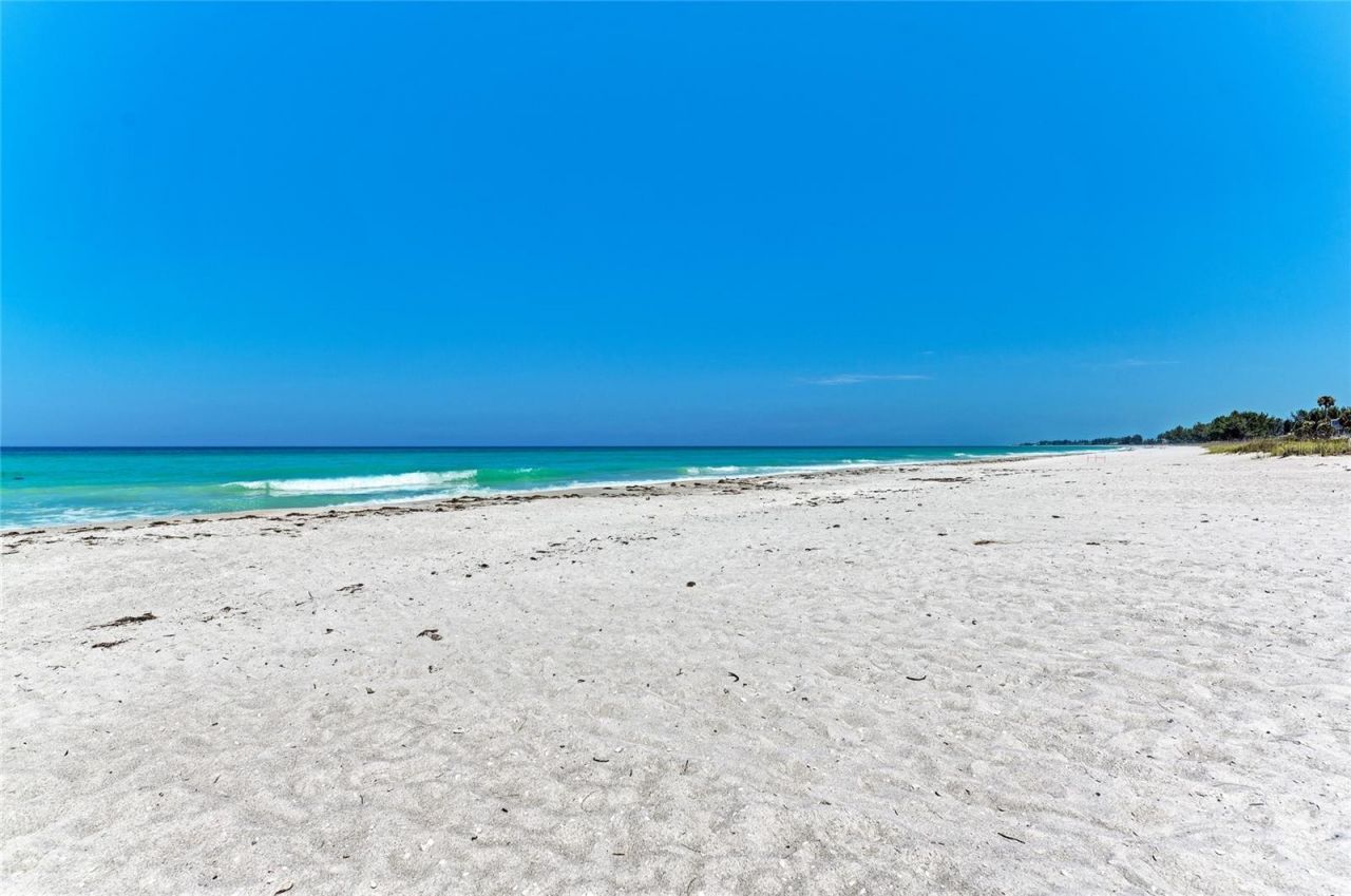 4725 Gulf Of Mexico Drive, Unit 309, Longboat Key, FL 34228 Photo