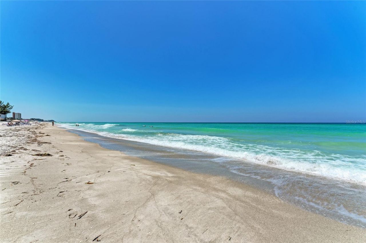4725 Gulf Of Mexico Drive, Unit 309, Longboat Key, FL 34228 Photo