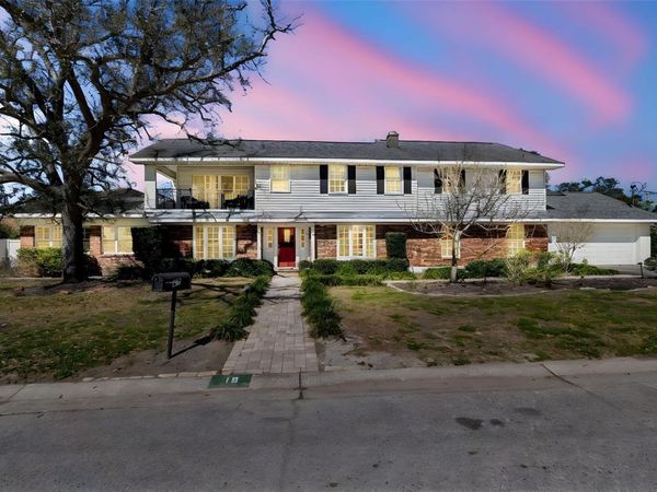 19 SANDPIPER ROAD, TAMPA, FL 33609