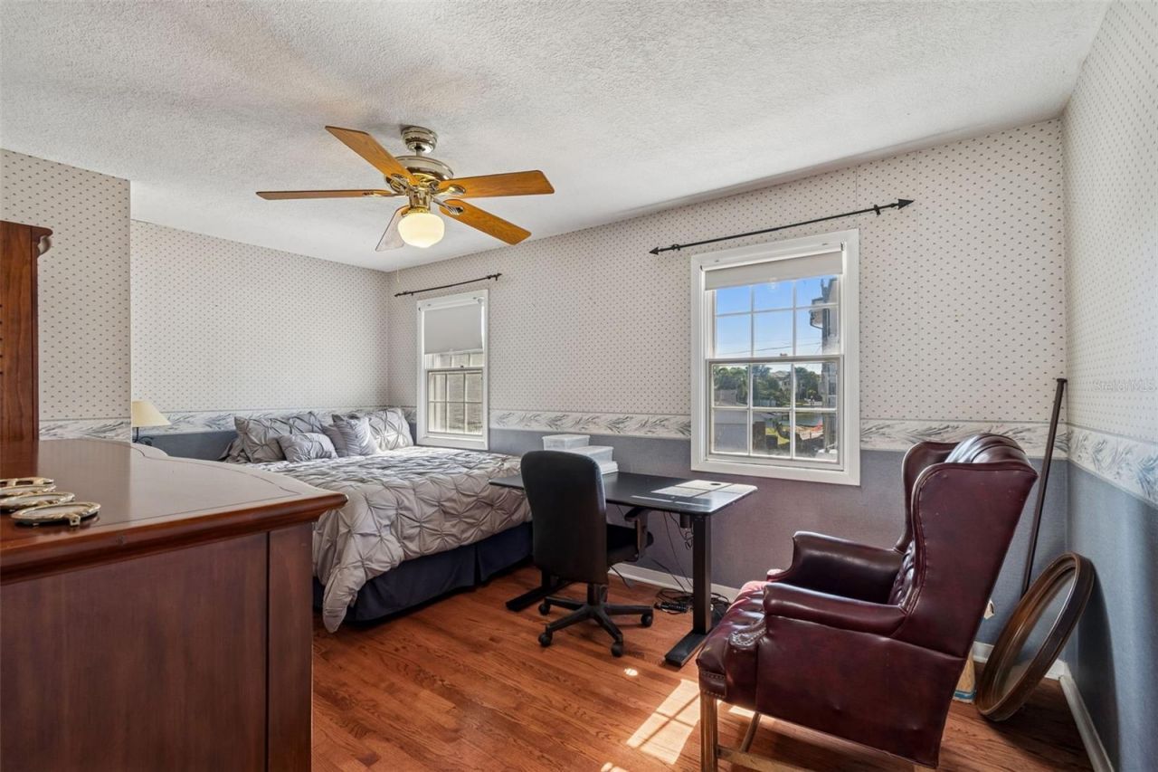 19 Sandpiper Road, Tampa, FL 33609 Photo