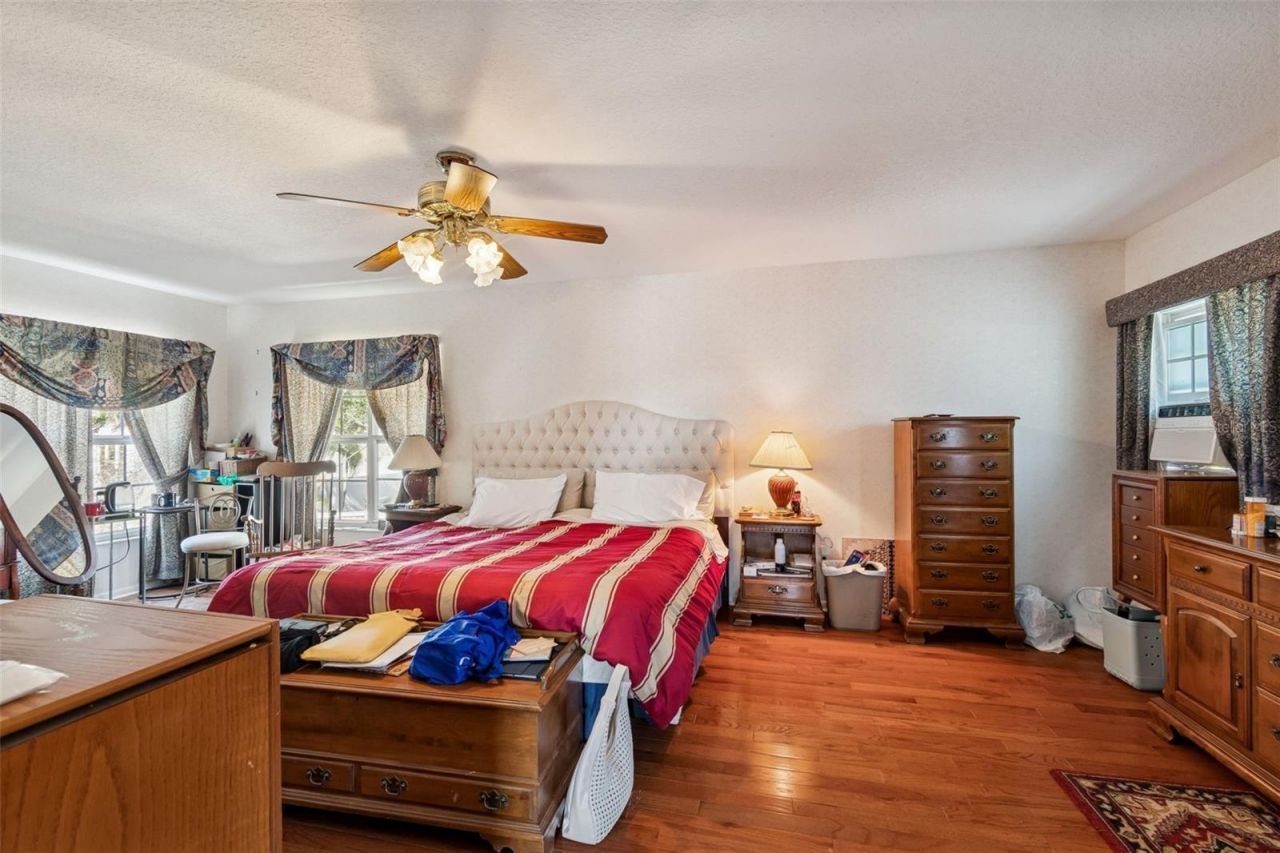 19 Sandpiper Road, Tampa, FL 33609 Photo