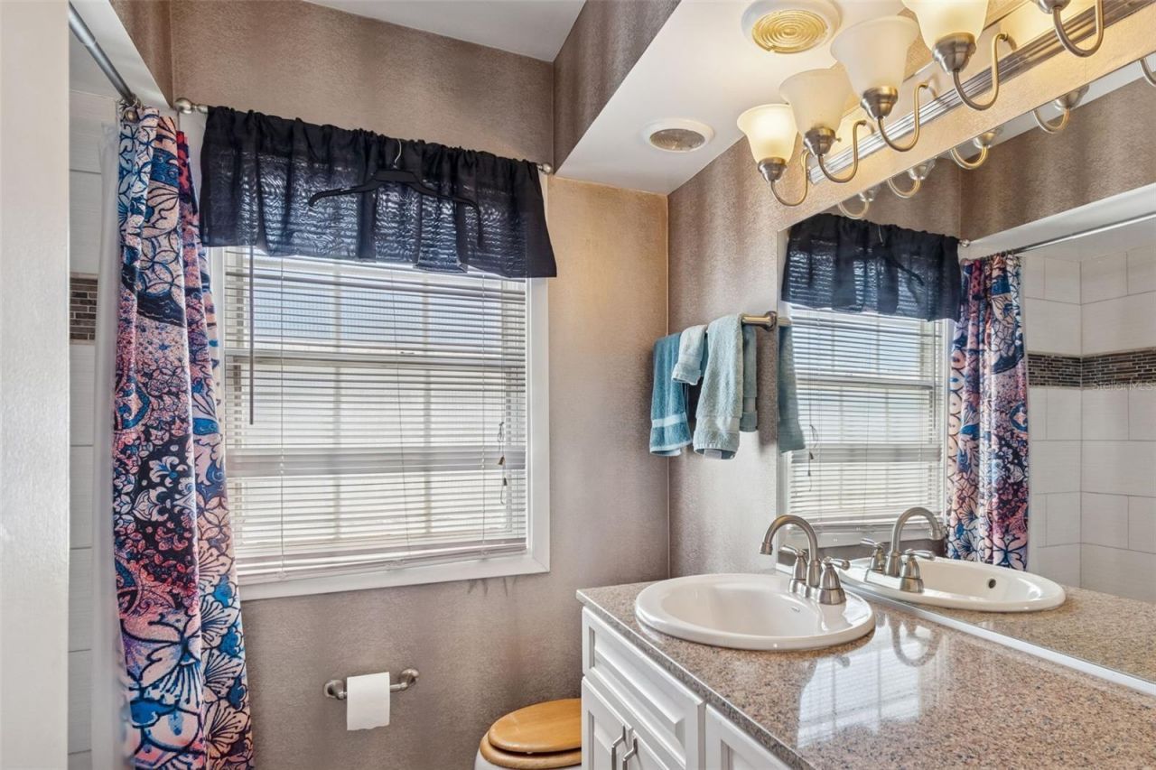 19 Sandpiper Road, Tampa, FL 33609 Photo