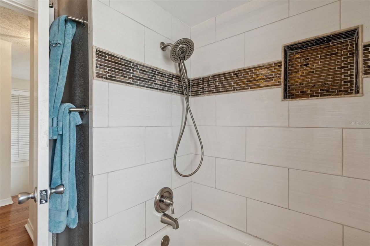 19 Sandpiper Road, Tampa, FL 33609 Photo