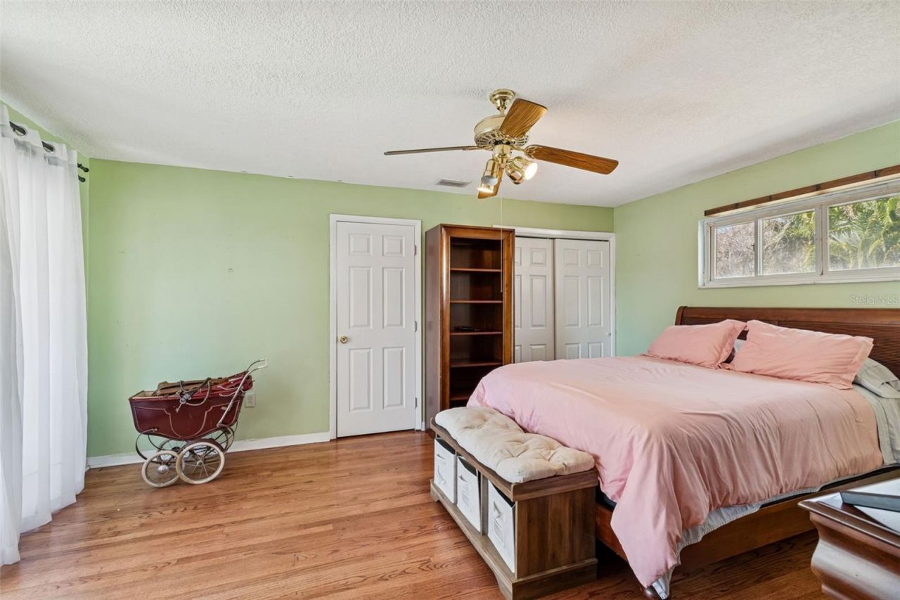 19 Sandpiper Road, Tampa, FL 33609 Photo