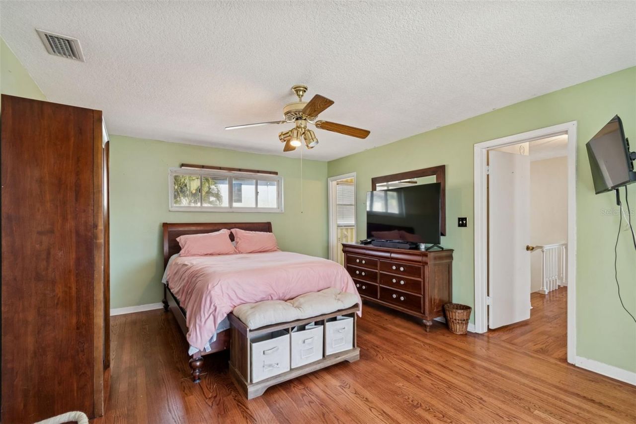 19 Sandpiper Road, Tampa, FL 33609 Photo